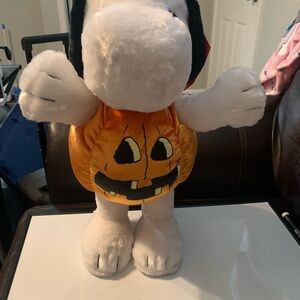 Snoopy Halloween Greeter
